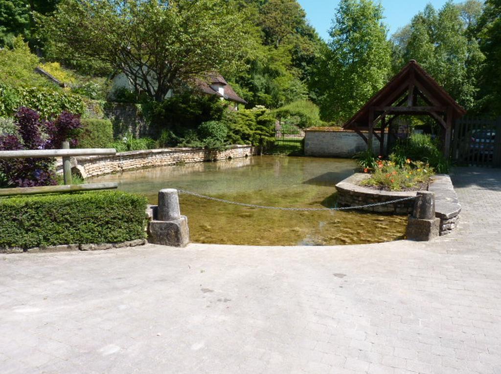 Le Gite Du Petit Lavoir Bèze Pokój zdjęcie